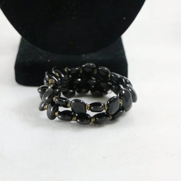 KAZURI Mini Shale Black Earthen Clay Jewelry Bundle Set - Picture 7 of 9